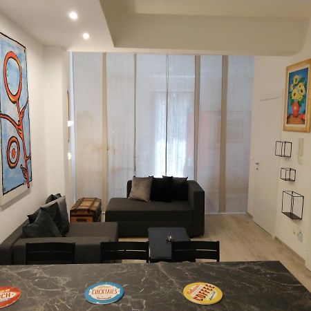 Apartamento Love Mirrors And Flowers - Affitti Brevi Italia Bari Exterior foto